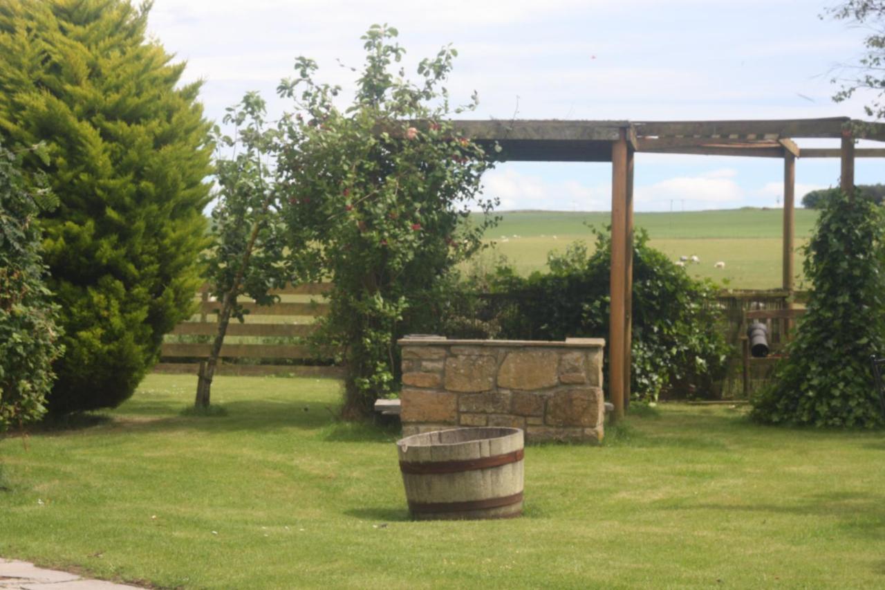 Canterra Cottage Tain Exterior photo